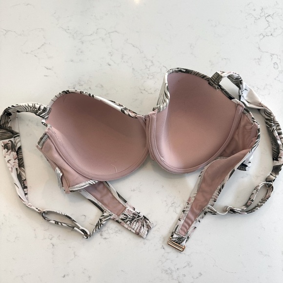 Bikini Top - Picture 2 of 3